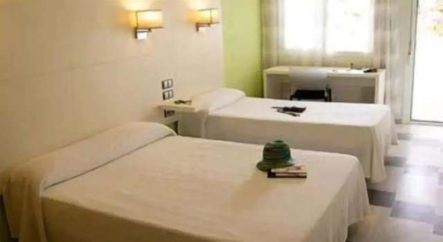 Hostal Las Gaviotas, Забронировать Хостел Хостелы Сан-Хосе, Хостел