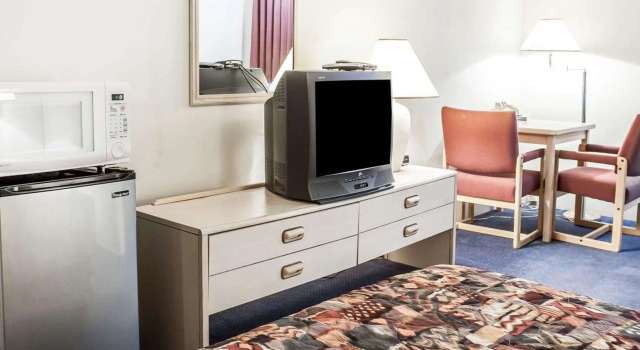 Rodeway Inn and Suites Spokane, Buchen Sie Hotel Spokane Valley Spokane Metropolitan Area