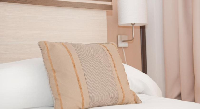 Hotel Serenity Timisoara, Buchen Sie Hotel Timişoara Kreis Timiș