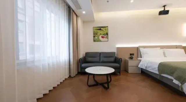 Люкс Junying Hotel (Hefei Sunac Amusement Park Wannianbu Metro Station Branch)