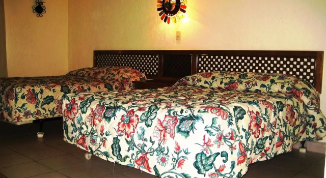 Четырёхместный номер Standard The Halfway Inn