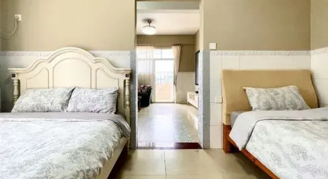 Семейный люкс с видом на море Shenzhen Fangcun Courtyard Homestay (Judiaosha Yangmeikeng Branch)