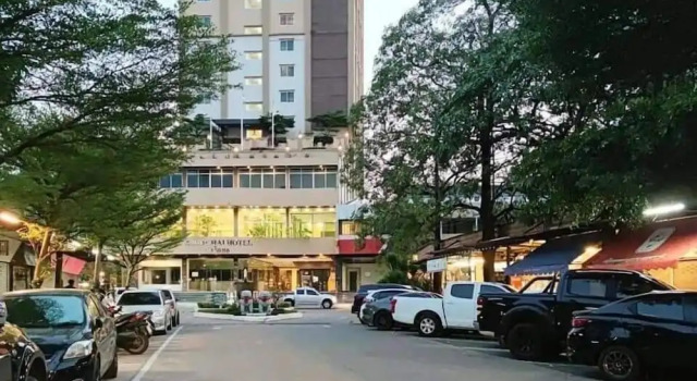 Chai Hotel Bangbo, Забронировать Отель Отели Чаченгсау с парковкой, Парковка
