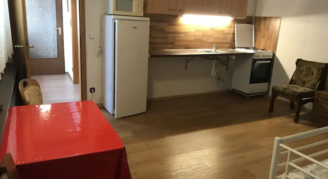 Mayer Apartments