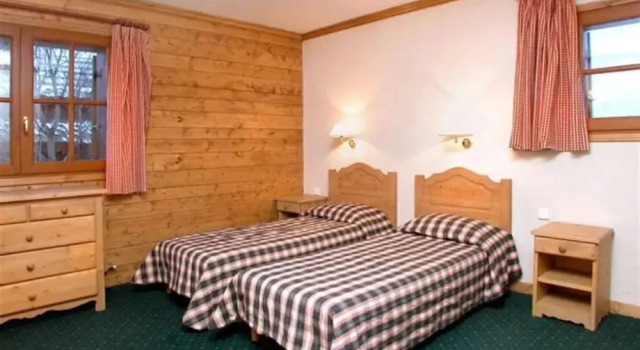 Spacious Alpine Apartment, Забронировать Апартаменты/квартира Мон-де-Ланс Oisans, рядом с Горнолыжный подъемник Виллаж 1800