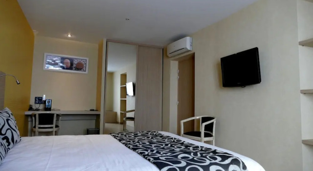 Номер Superior Logis Hotels Le Champalud Restaurant La Citadelle
