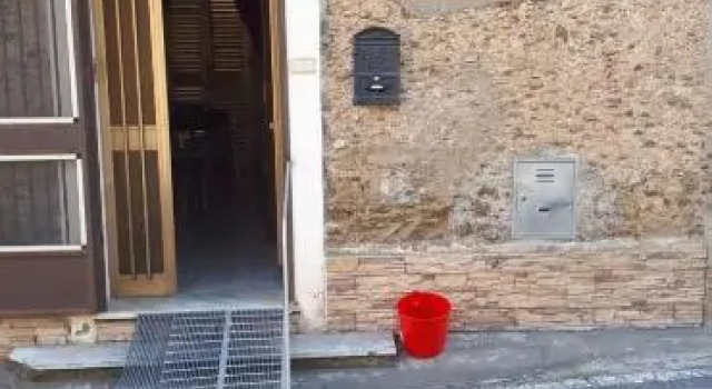 Appartamento piccolo borgo Falerna, Réserver Appartement Hôtels au centre de Falerna, hôtels au centre de Falerna