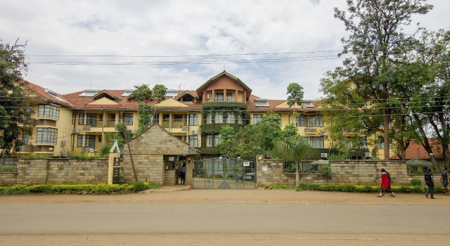 Jumuia Hotel Kisumu, Rezervovat Hotel Hotely v Kisumu se snídaní, Snídaně