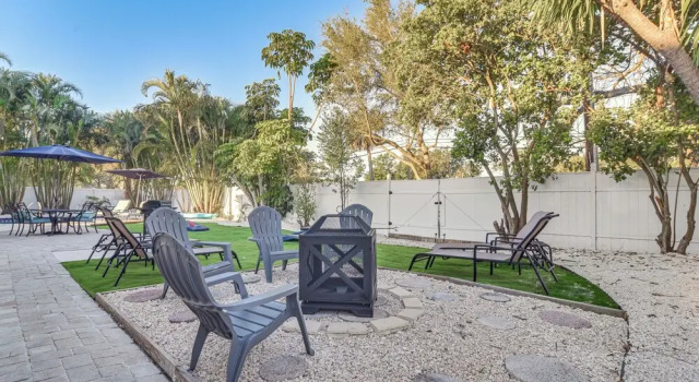 Коттедж 2 Mi to Beach: Home w/ Pool, Grill & More in Largo