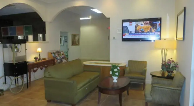 Comfort Inn Highway, Book Hotel Hoteller i Mundelein med pool, Swimmingpool