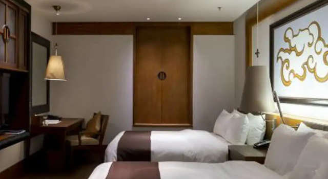Четырёхместный номер Standard The St. Regis Lhasa Resort