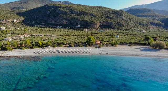 Paradeisos, Rezervovat Hotel Hotely v Messenia Regional Unit s parkováním, Parkování