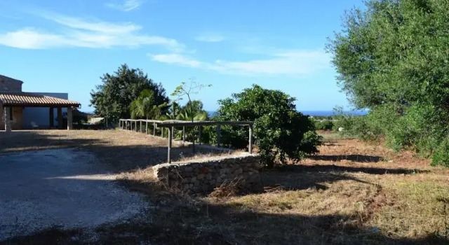 Villa a San Vito lo Capo Minaudo, Book Villa Hotels in Sicily with Parking, Parking
