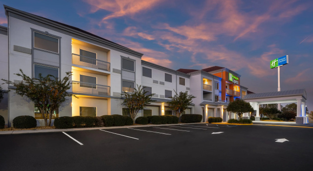 Holiday Inn Express Tifton by IHG