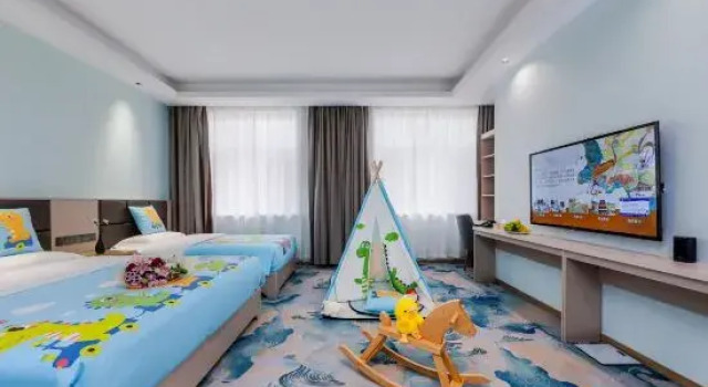Семейный тент Ruihe Hotel