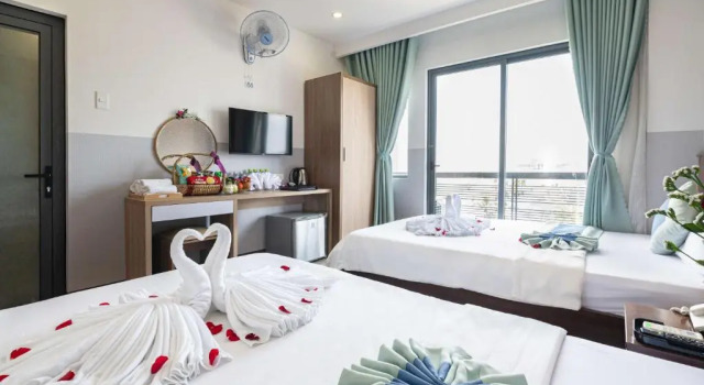Четырёхместный номер Standard Hương Biển Hotel