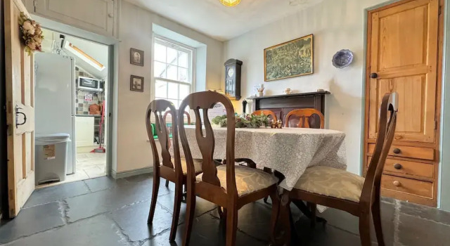 The Cottage, 3 Bedroom, Pets Welcome, Varaa Lomakoti Mökit kohteessa Merseyside, Mökki