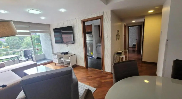 invitin annabella's apartment, Book Apartment Hotels in Quito with a Pool, near Multicines, Swimming Pool