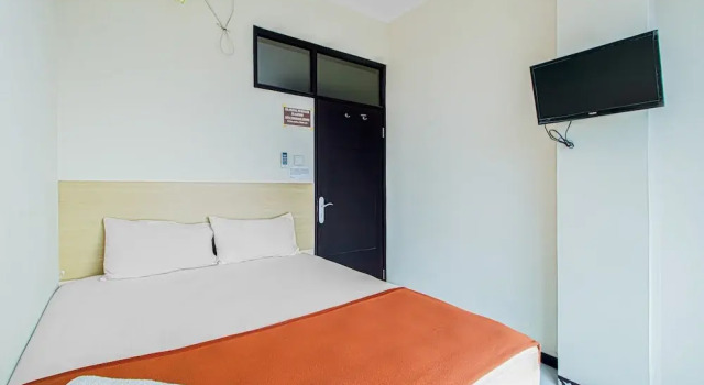 Camera Standard Bantal Guling Alun Alun Bandung
