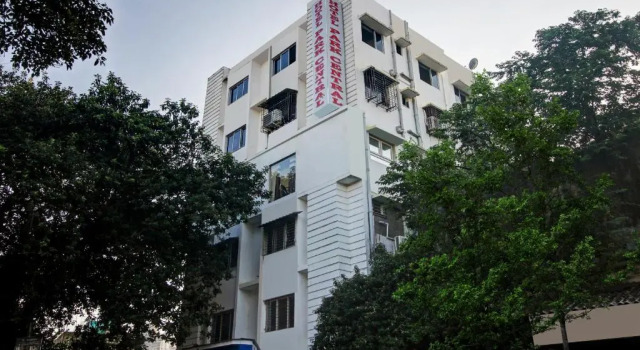 Itsy By Treebo Park Central, Varaa Hotelli Edulliset hotellit kohteessa West Bengal