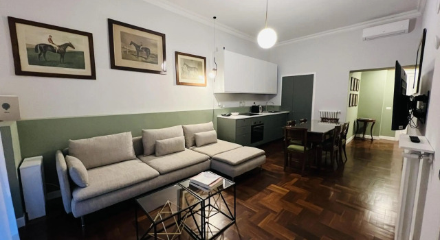 BNB24 - 4 Fontane Private Suites, Забронировать Отель Рим Лацио, рядом с Посольство США в Риме