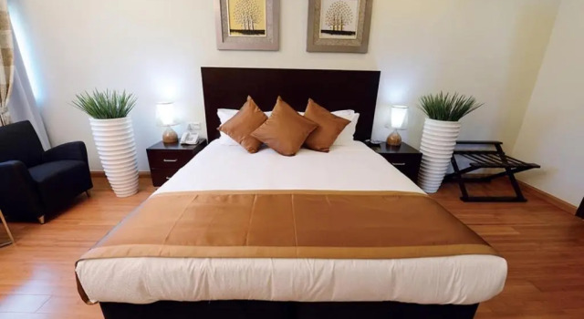 Полулюкс Timor Plaza Hotel & Apartments