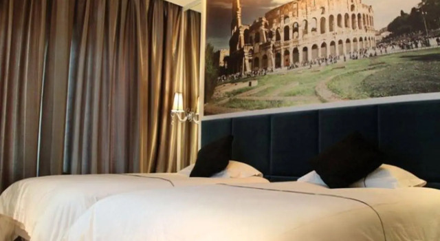 Quzhou Long Fashion Hotel Darunfa Branch, Забронировать Отель Отели Цюйчжоу с парковкой, рядом с Quzhou Railway Station, Парковка