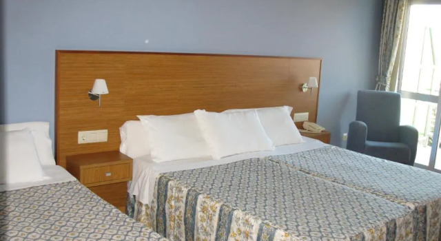 Трёхместный номер Standard Hotel Troncoso