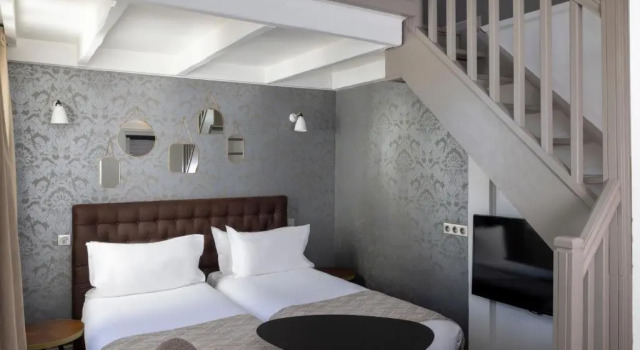 Четырёхместный номер Standard Дуплекс Hôtel Madeleine Haussmann