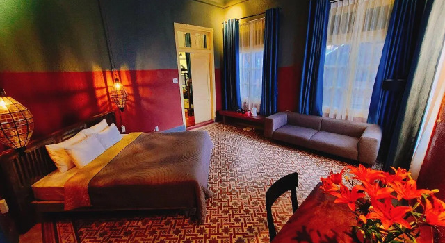 Кровать в общем номере Banyan House Eco Hotel