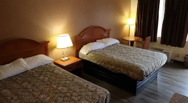 Двухместный номер Standard Budget Inn - Troy