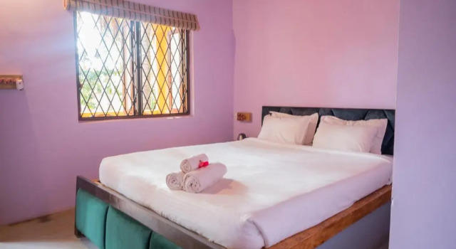 Двухместный номер Deluxe с балконом Amadi Beach Front Resort