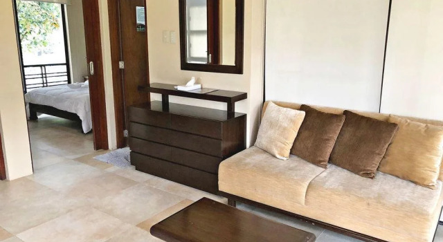Shalom Hotel