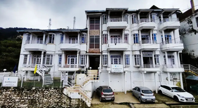 Hotel Madhuvan, Забронировать Отель Отели штата Химачал-Прадеш с завтраком, Завтраки