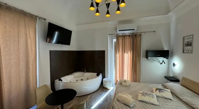 Casa Vacanze D'amore, Забронировать Отель «постель и завтрак» Чефалу Madonie Regional Natural Park, рядом с Собор Чефалу