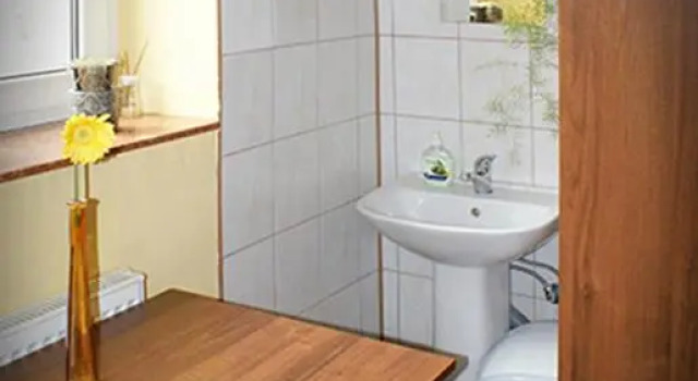 Четырёхместный номер Standard Hostel Zamość - pokoje gościnne - bezpłatny parking