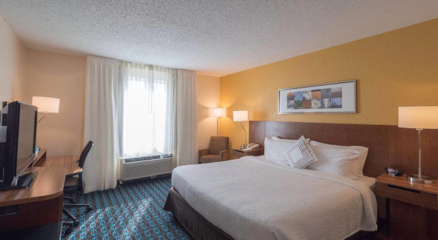Двухместный номер Standard Fairfield Inn & Suites by Marriott Cleveland Streetsboro