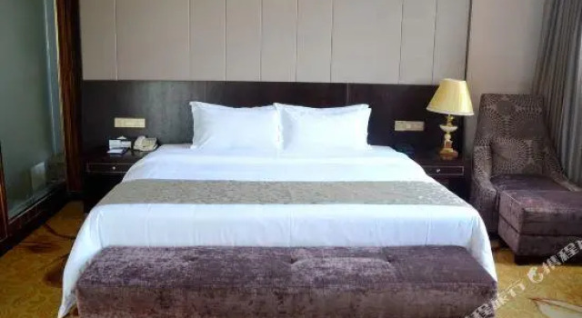 Sanhe International Hotel, Prenota Hotel Jinhu Jiangsu