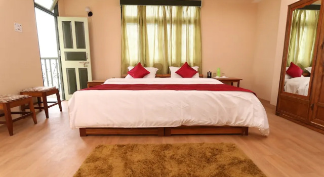 Camera Deluxe con balcone Hotel Tenancy