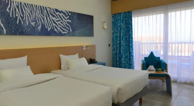 Двухместный номер Standard с видом на бассейн Novotel Marsa Alam Beach Resort