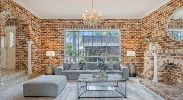 Stunning 4BR Holiday Home with Water Views & Pool, Book Hotel St Huberts Island Australia