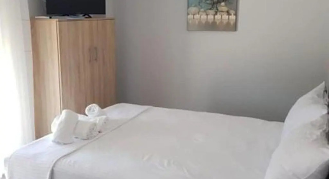 Blue Beach Apartments, Book Apartment  