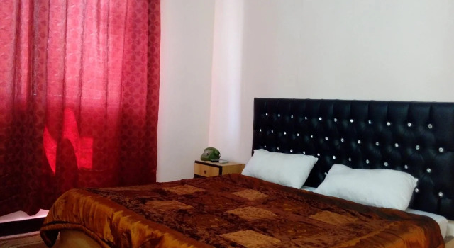 Hammodeh Hotel, Забронировать Отель Отели Аммана с парковкой, рядом с Римский театр Аммана, Парковка