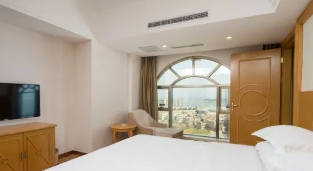 Люкс Vienna Hotel (Shanwei Honghaiwan)