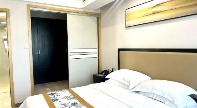 Люкс Deluxe Yanzhoufu Apartment Hotel