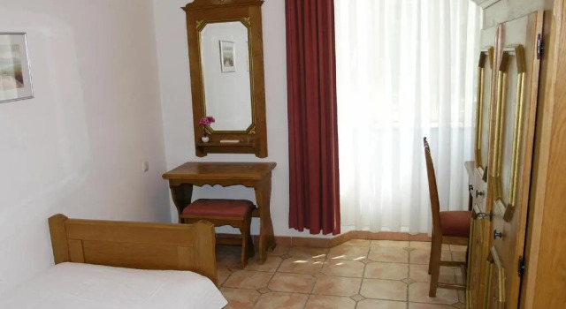 Одноместный номер Standard с красивым видом из окна Hotel Kralj Tomislav