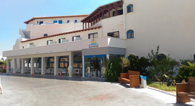 Sunrise Hotel, Забронировать Отель Пефкос остров Родос