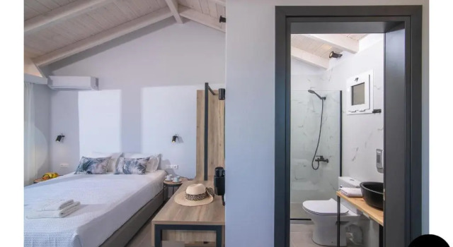 Номер Deluxe Anemos Suites by Estia
