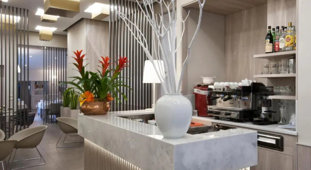 Hotel Gamma