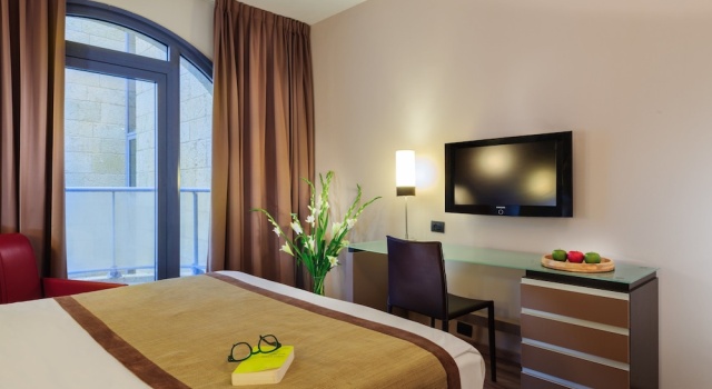 Superior- værelse med altan Leonardo Hotel Jerusalem